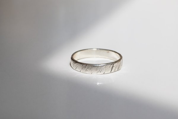 Bijoux à graver homme : offrez-lui une touche personnelle